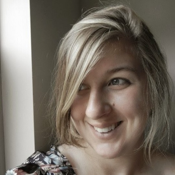 Meet your Posher, Brittany - Picture 1 of 1